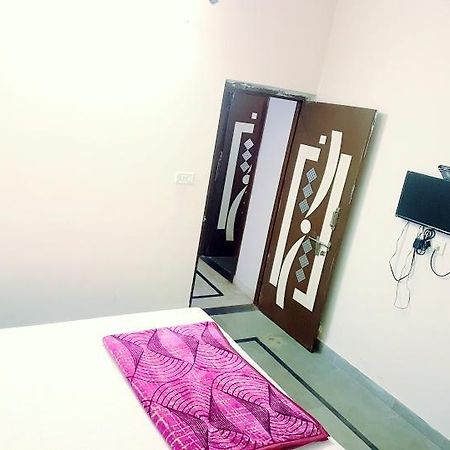 Hotel Ambe Residency Ābu Road Екстериор снимка